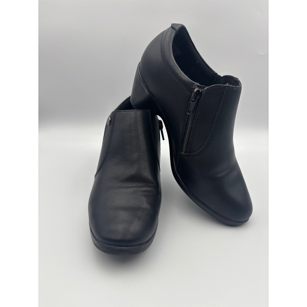 Clarks Collection Black Leather Ankle Booties Shooties Block Heel Womens 7 W